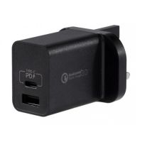 شاحن جداري موماكس بمنفذ PD & منفذ شحن سريع USB 3.0 QC وبقوة 18 واط - اسود