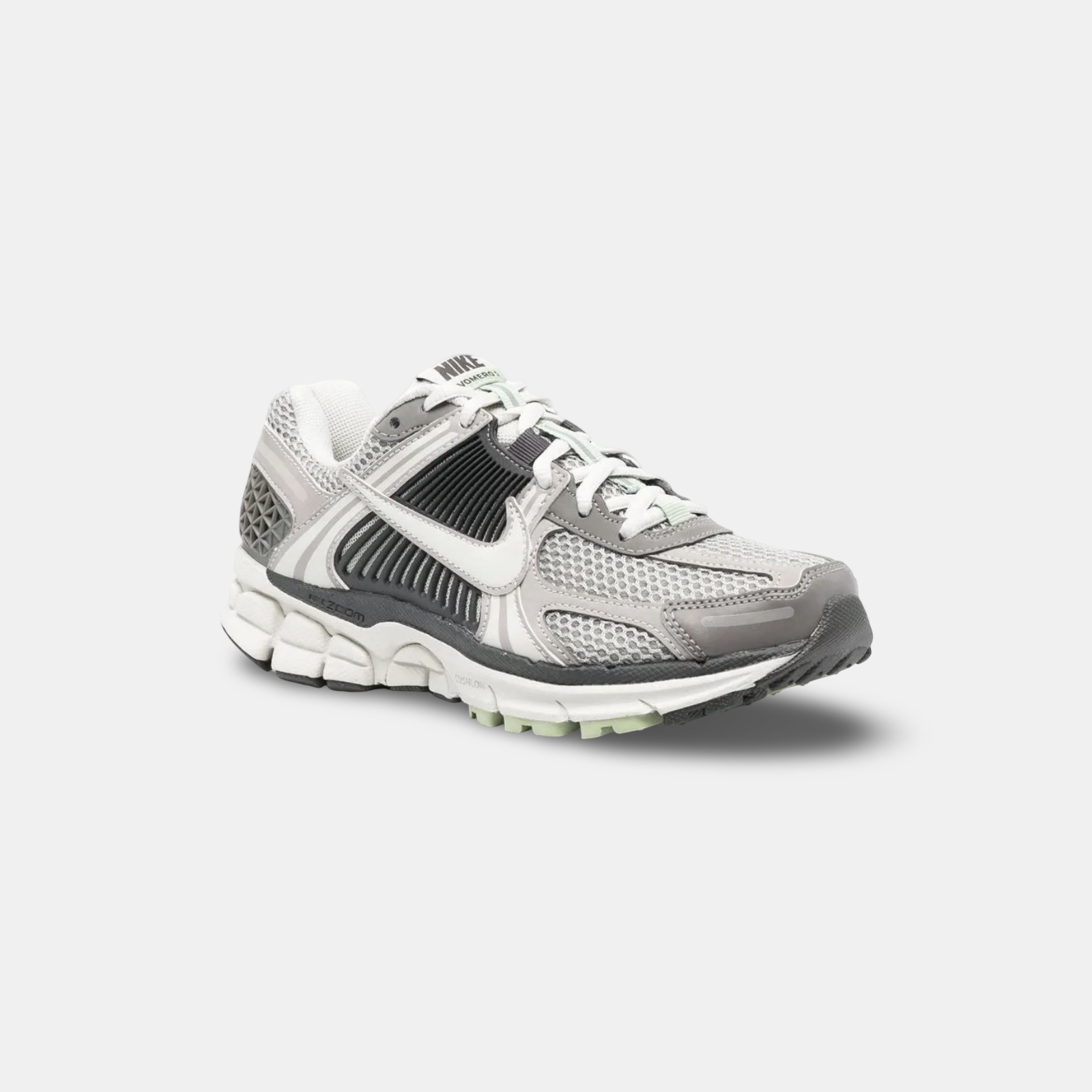  Nike Vomero Grey 