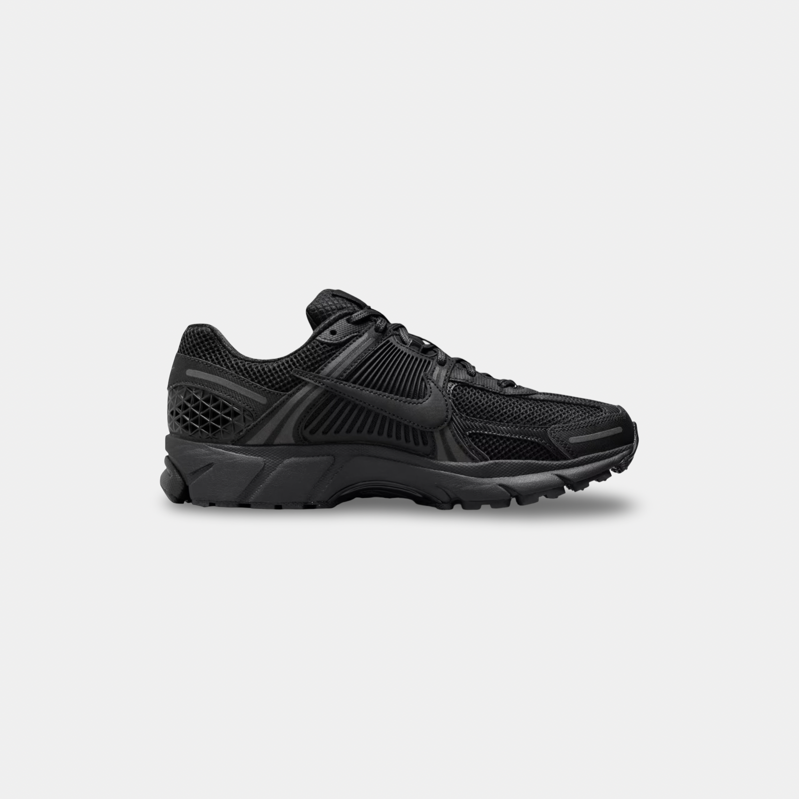  Nike Vomero M015 