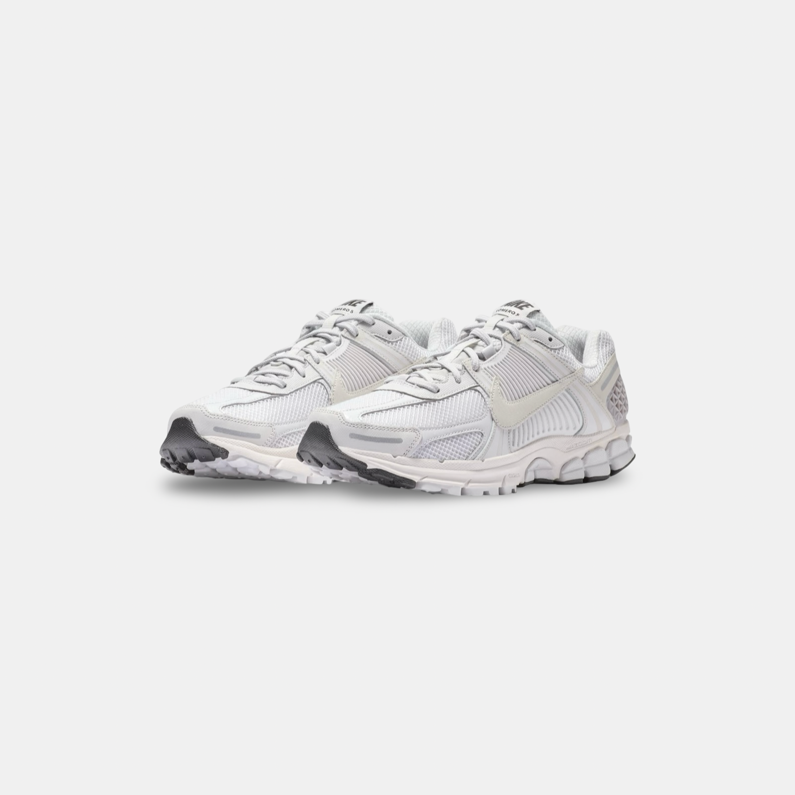  Nike Vomero M012 