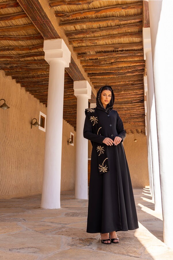 عباية كريب اسود
