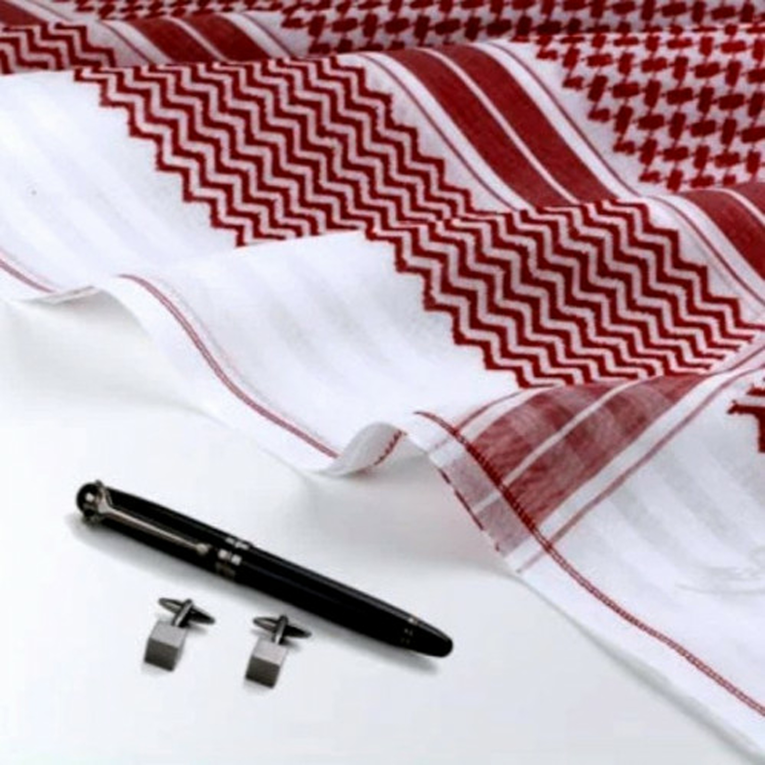 طقم شماغ شاهين بريمير