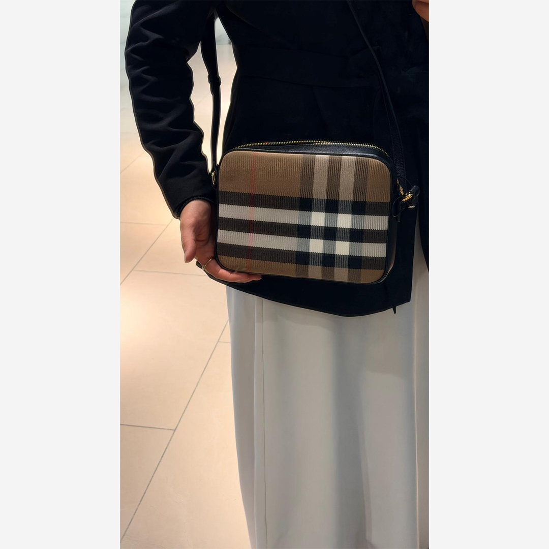  Burberry Camera Leather Cross Body Shoulder Bag Black 