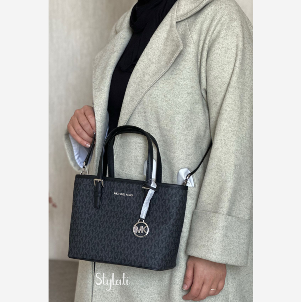  Michael Kors Jet Set Small Logo Tote Bag Black 