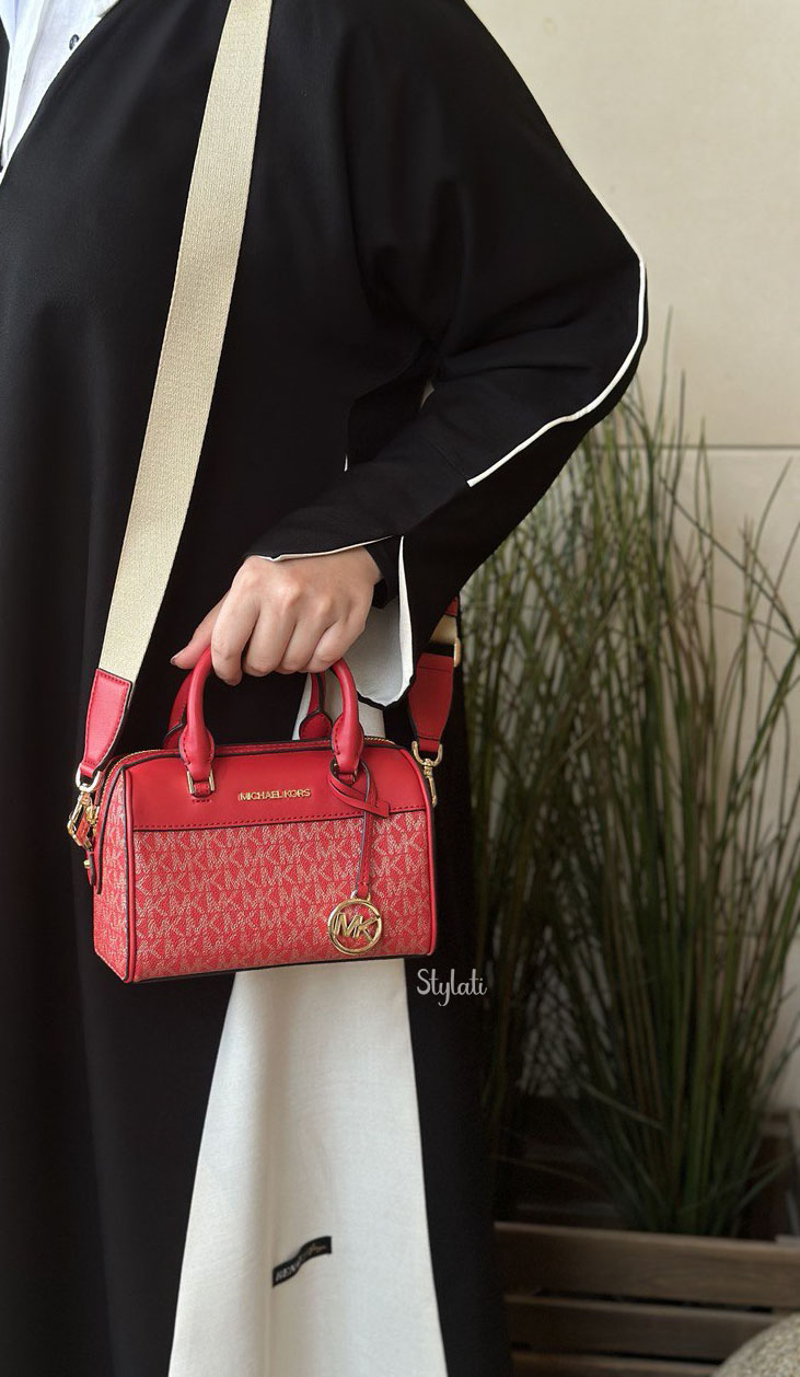  حقيبة كروس دافل ترافل اكس اس ماركة مايكل كورس 