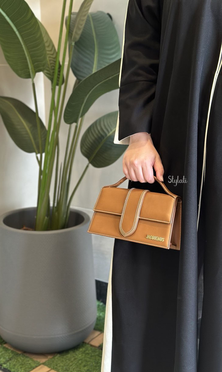  حقيبة يد لو جراند بامبينو ماركة جاكيموس (طلب مسبق 14 يوم) 
