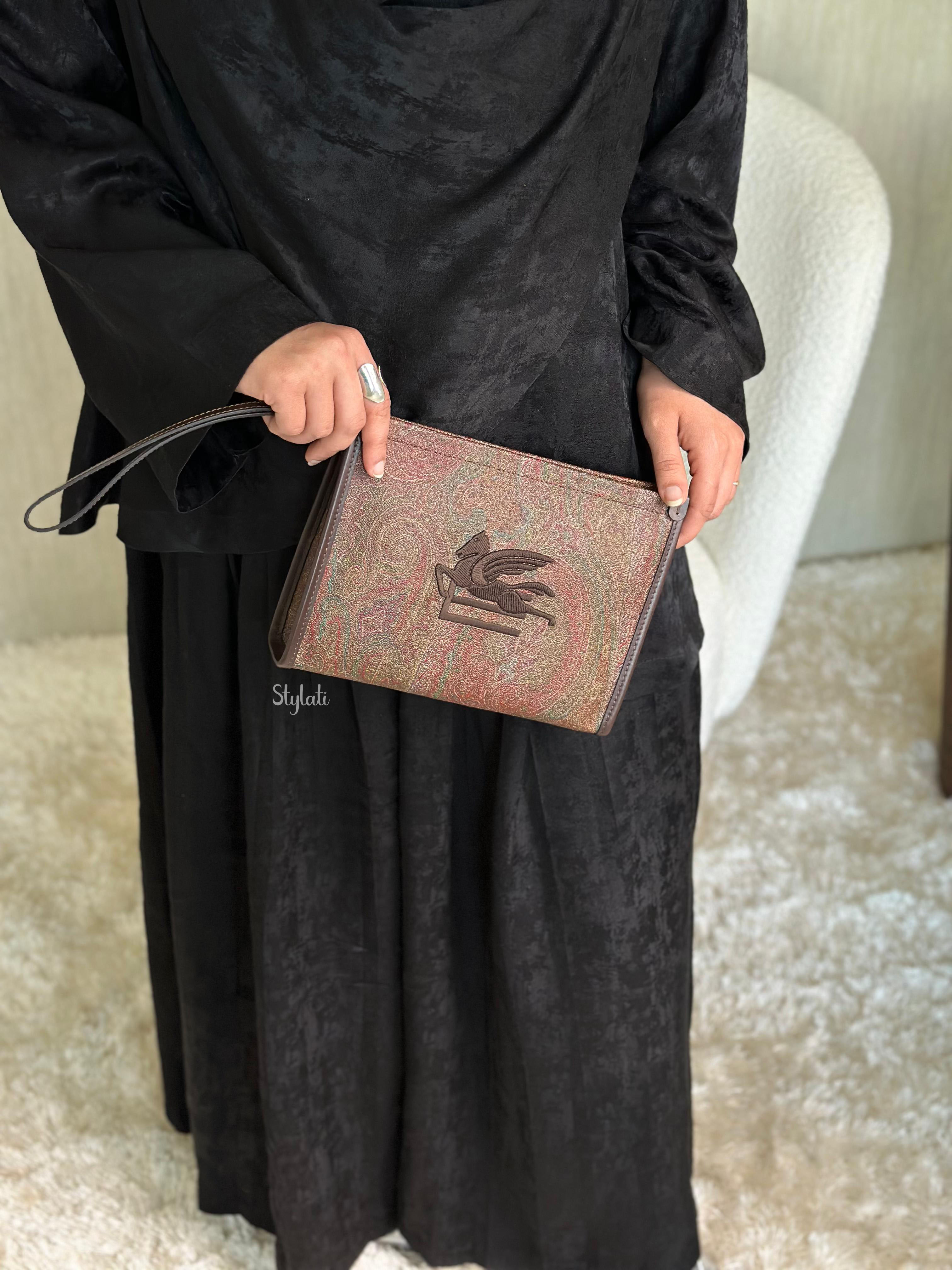  باوتج بيزلي بحجم متوسط ماركة ايترو 