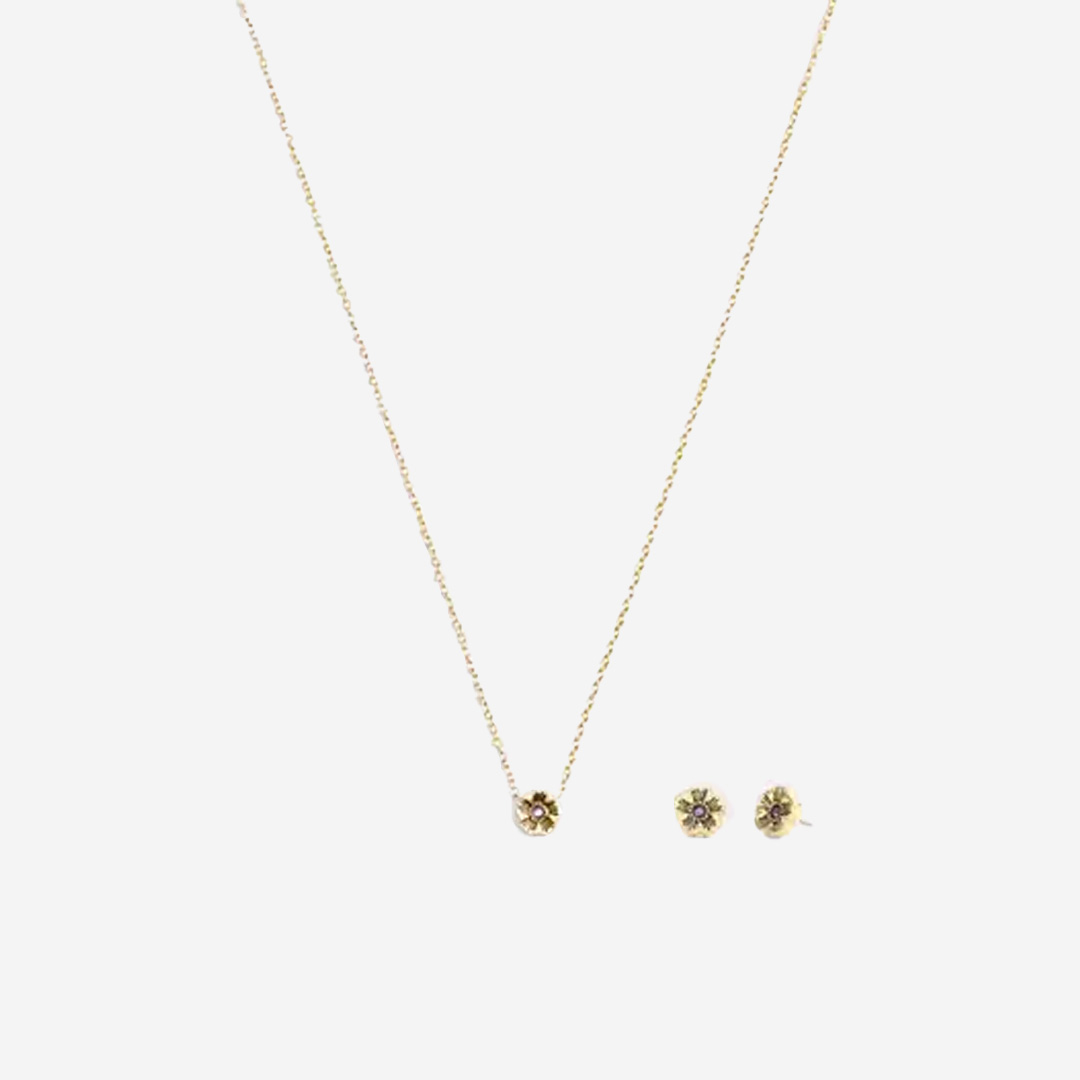  Coach Tea Rose Pendant Necklace And Earrings Gift Set 