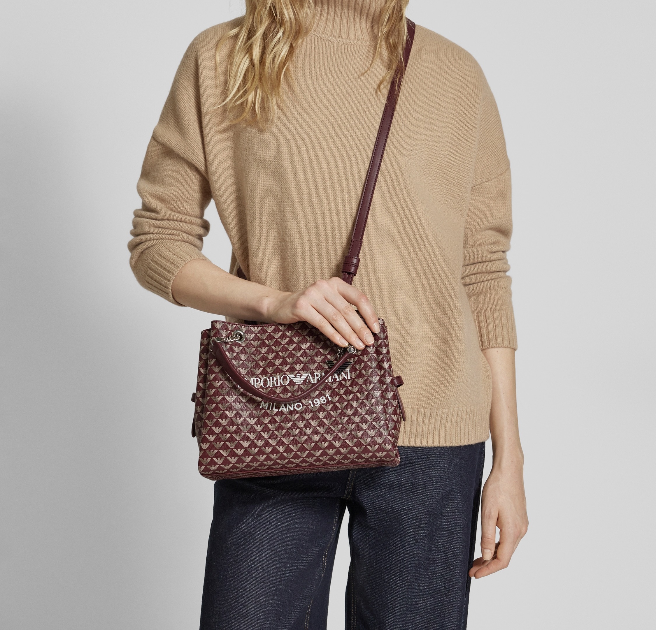  Emporio Armani Annie Handbag dark red 