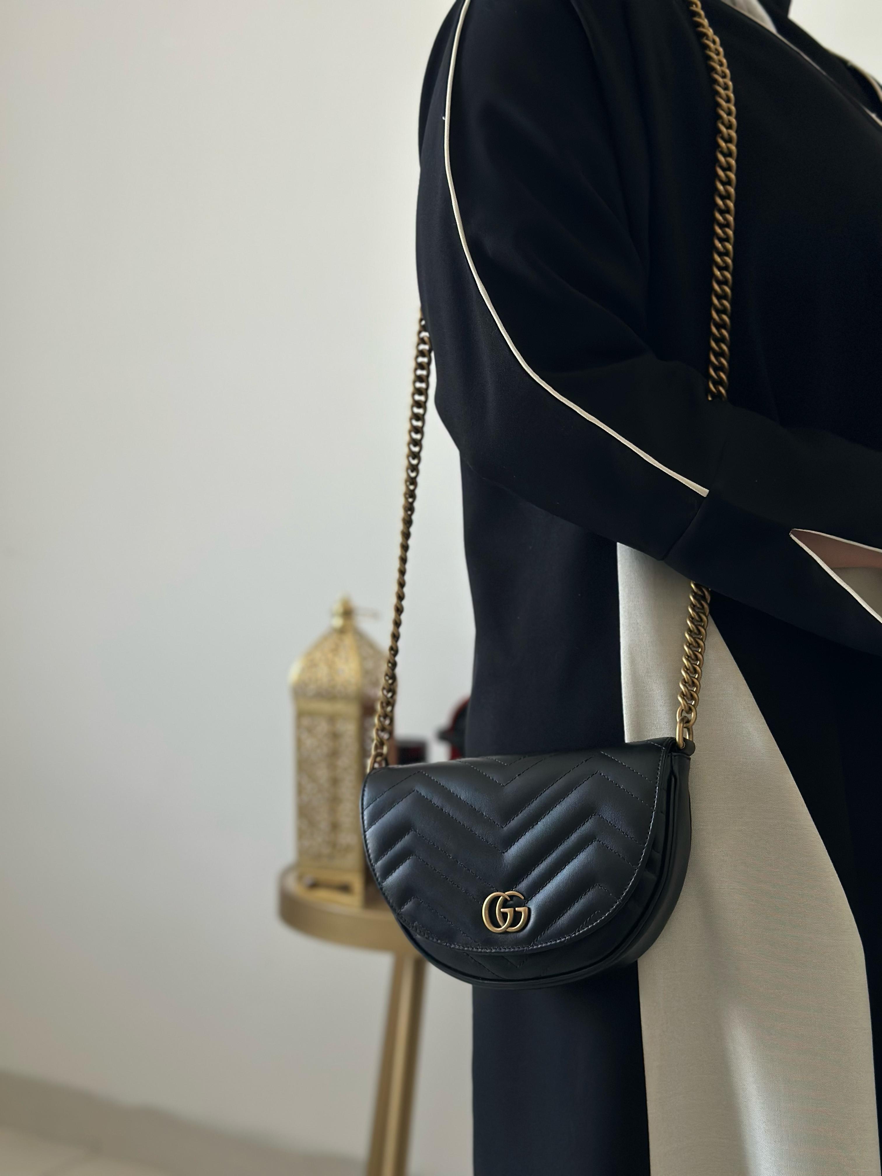  Gucci GG Marmont Matelasse Chain Mini Bag Black  