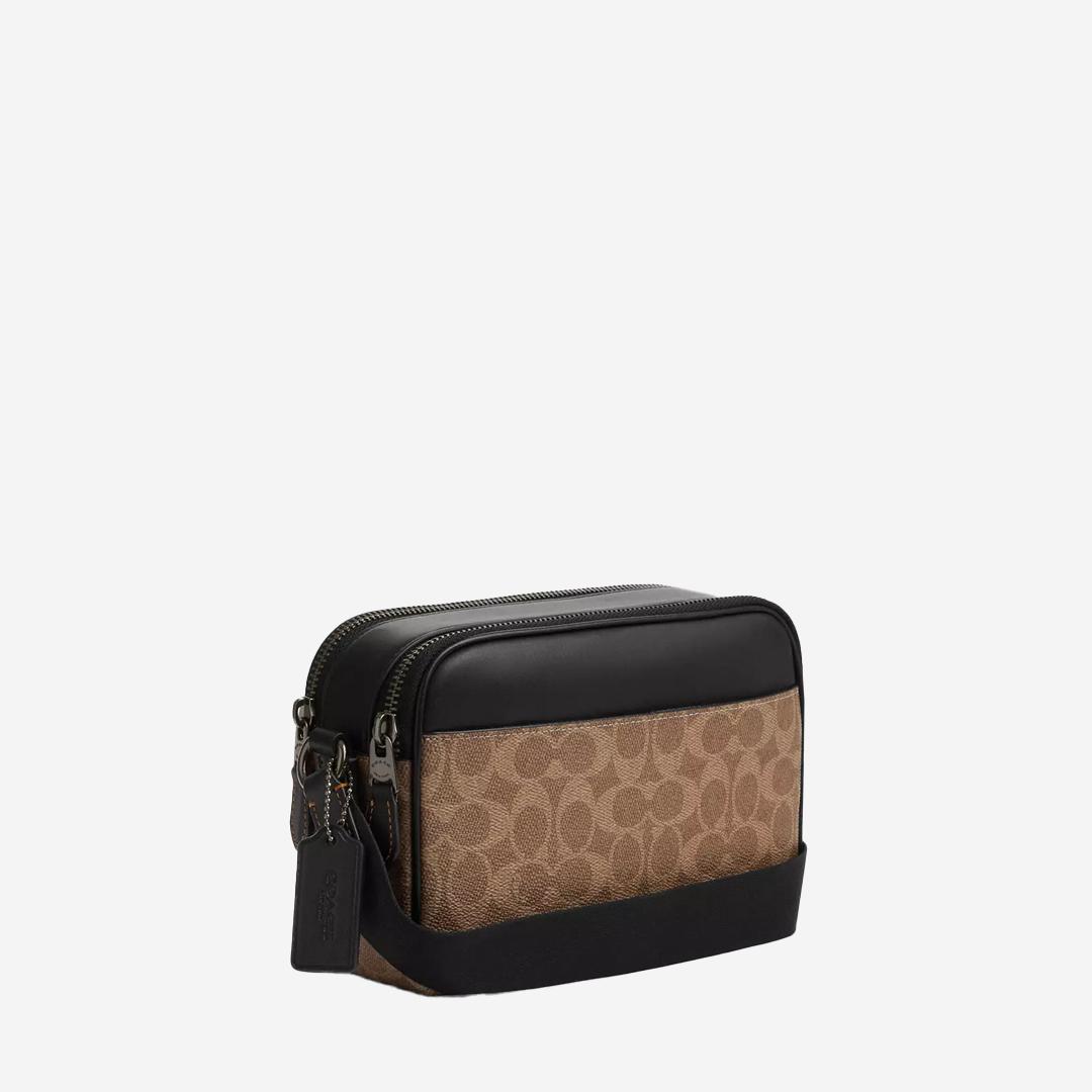  Coach Graham Crossbody Bag In Signature Canvas 