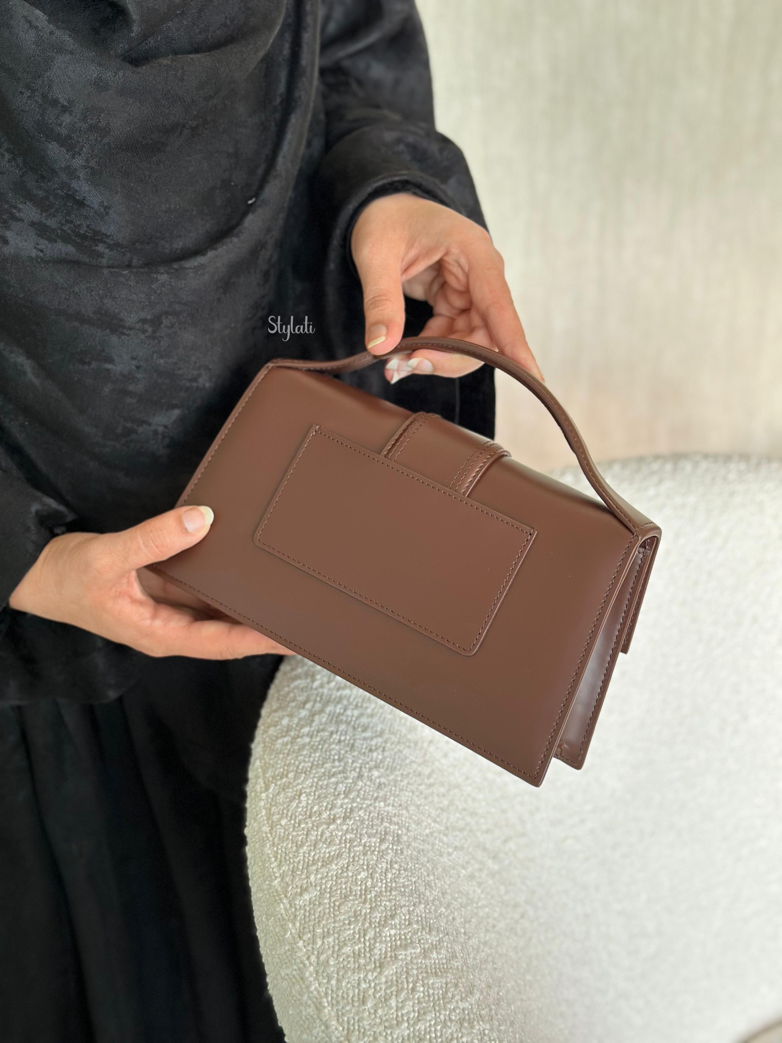  حقيبة يد لو جراند بامبينو ماركة جاكيموس (طلب مسبق 14 يوم) 