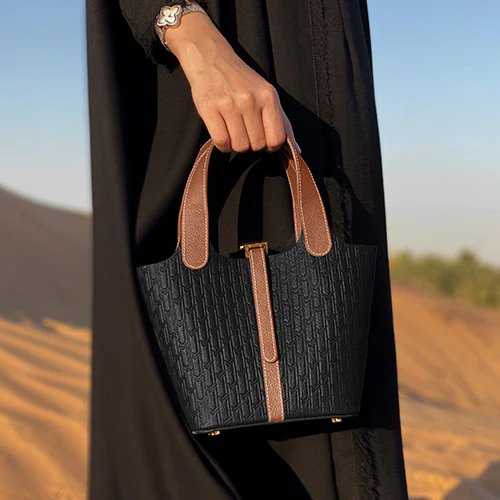  حقيبة اليازية ماركة مينيما ليست - اسود تان 