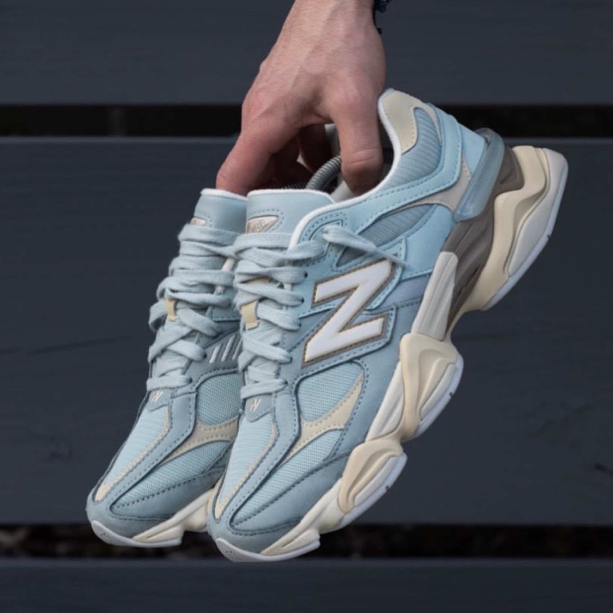  NEW BALANCE 9060 
