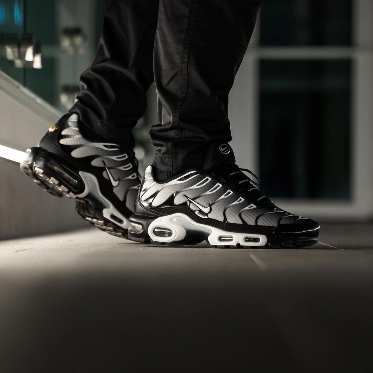  NIKE TN  