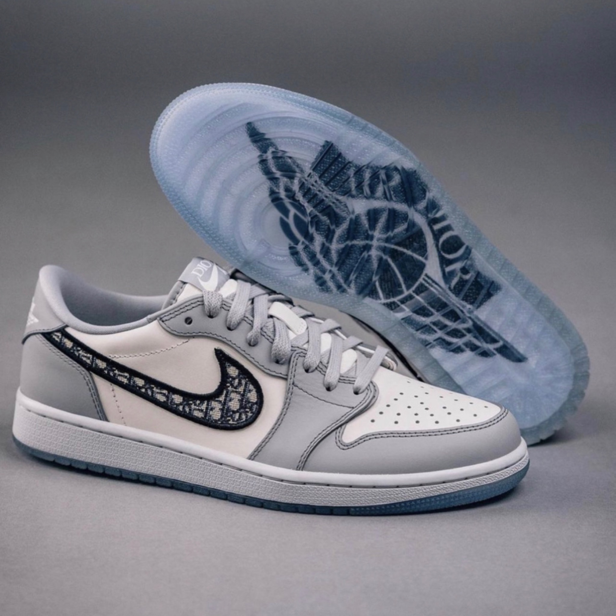  Nike Jordan 