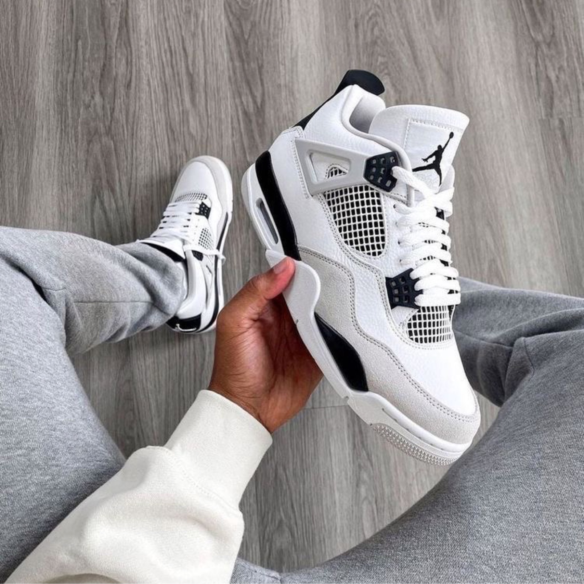  jordan 4 