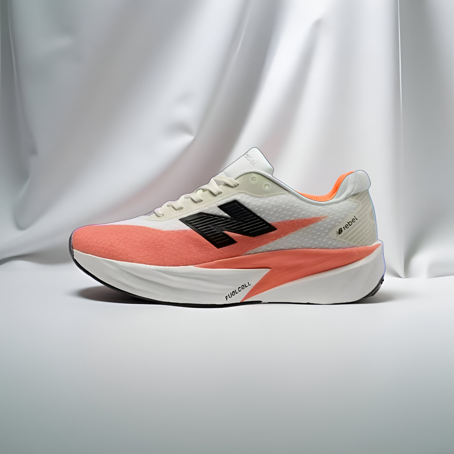  NEW BALANCE-خاص بالجري 