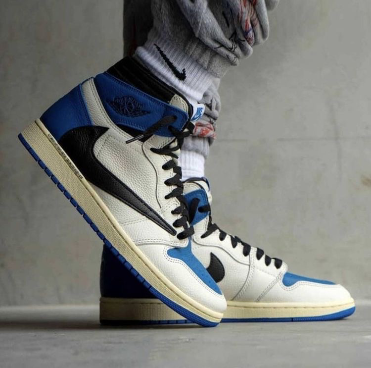 Nike Jordan 