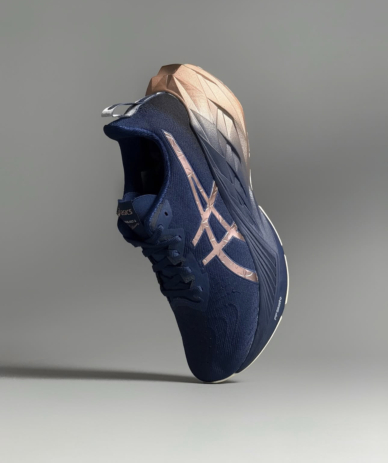   ASICS RUNNING 