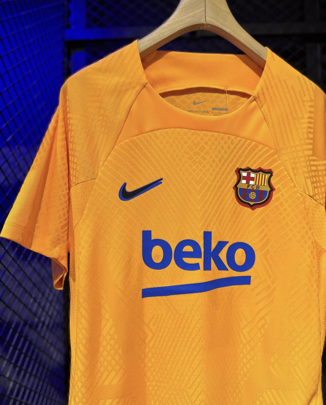  برشلونه للتدريب موسم 2021/2022  