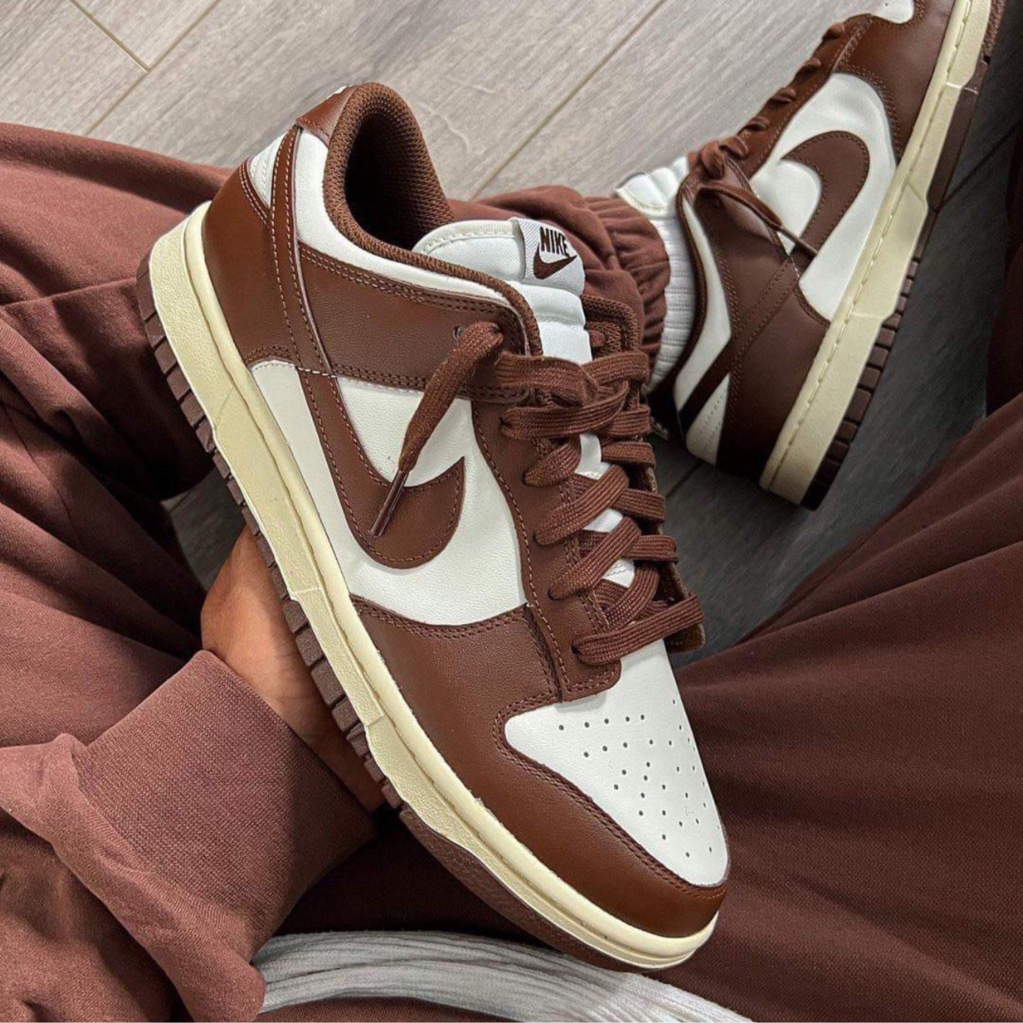  JORDAN Nike Dunk Lows ‘Cacao  