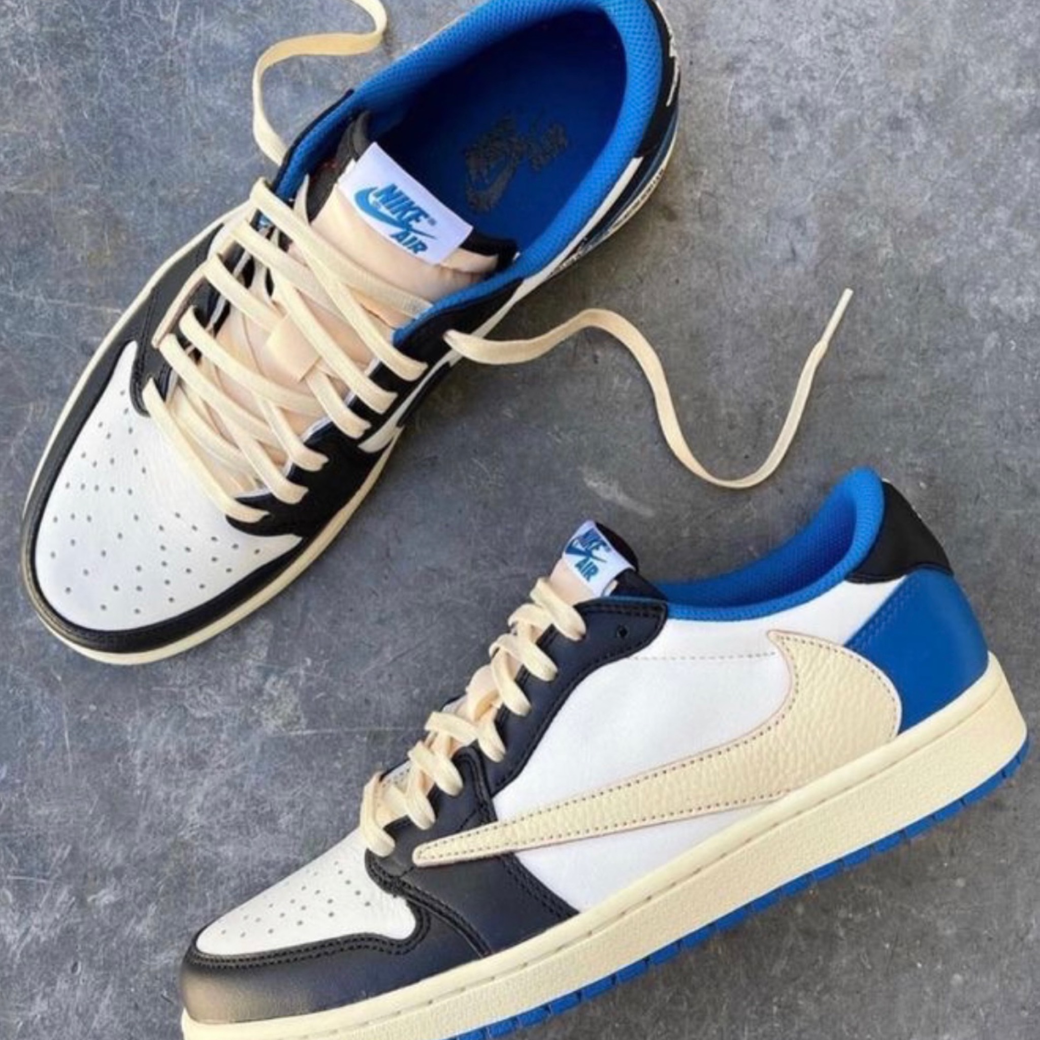  Travis Scott x Fragment x Air Jordan 