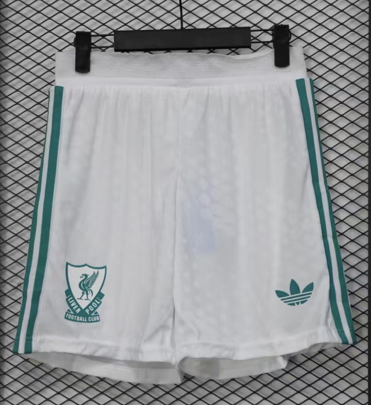  شورت لفربول الاحتياطي 2026 