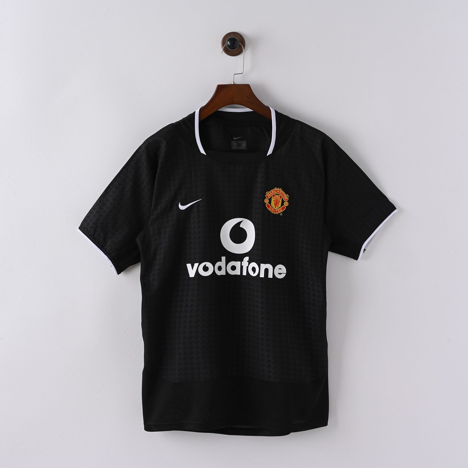 مانشستر يونايتد كلاسيك 2003-2004 