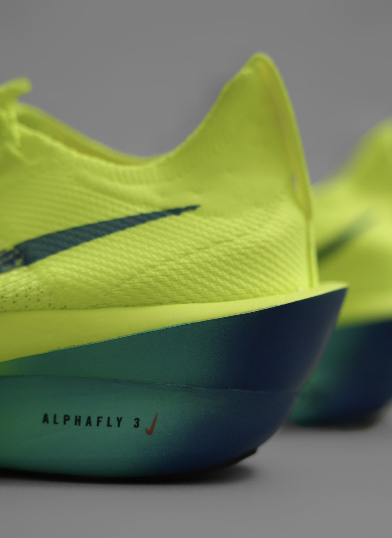 NIKE RUNNING 