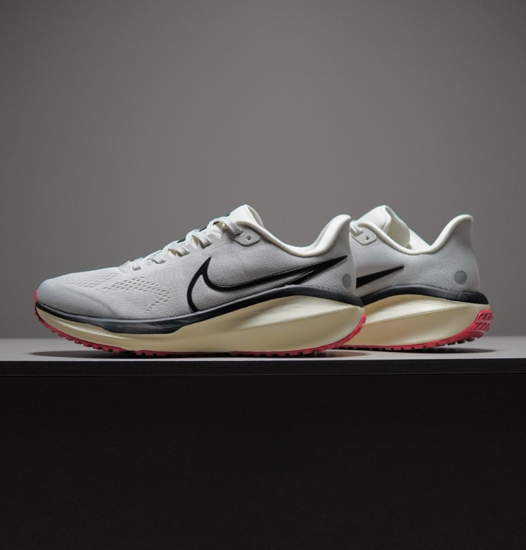  NIKE RUNNING 