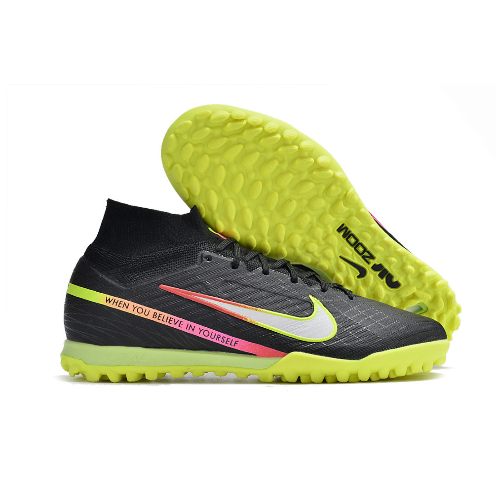  Nike / خاص بالعشب الصناعي 