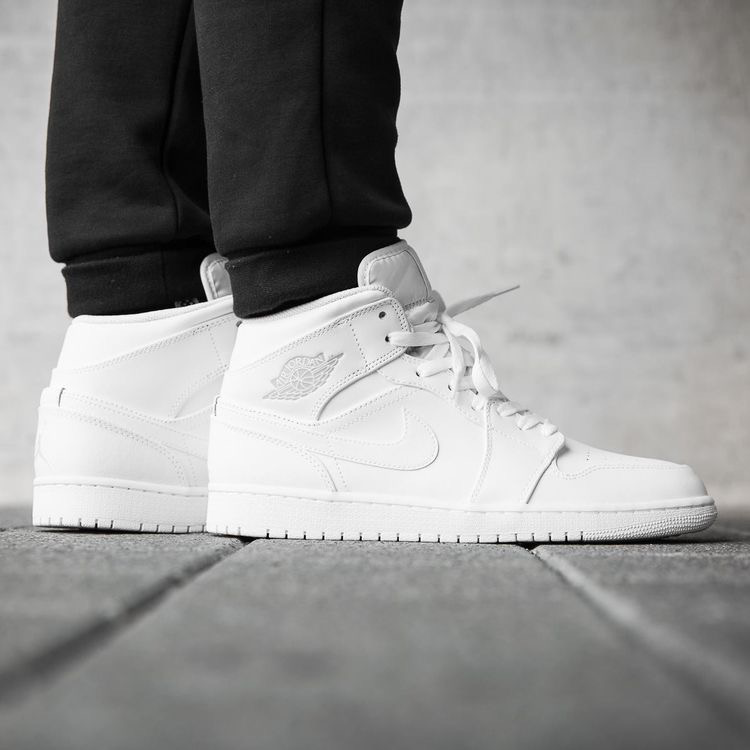  Nike Jordan 