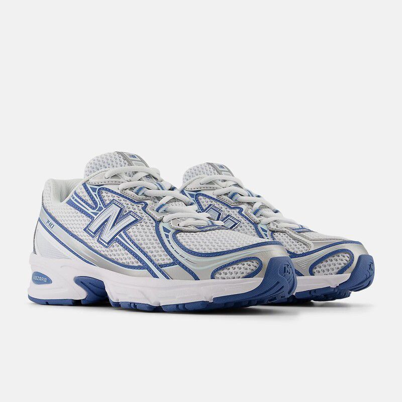   New Balance 740 
