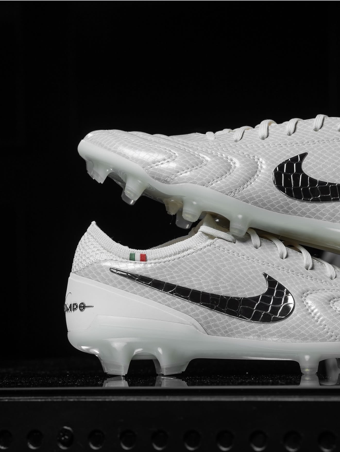  Nike tempo 