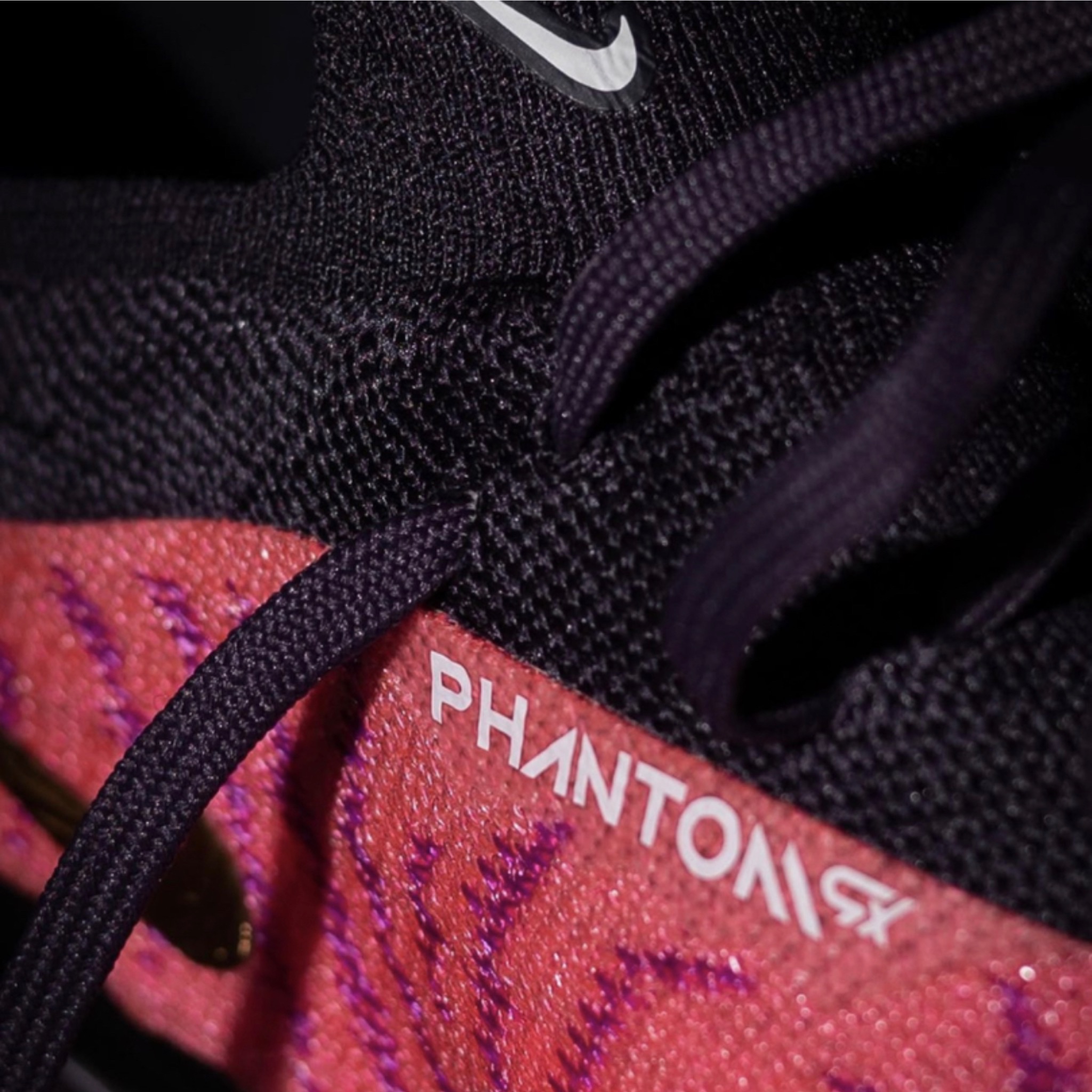  Nike Phantom Gx 