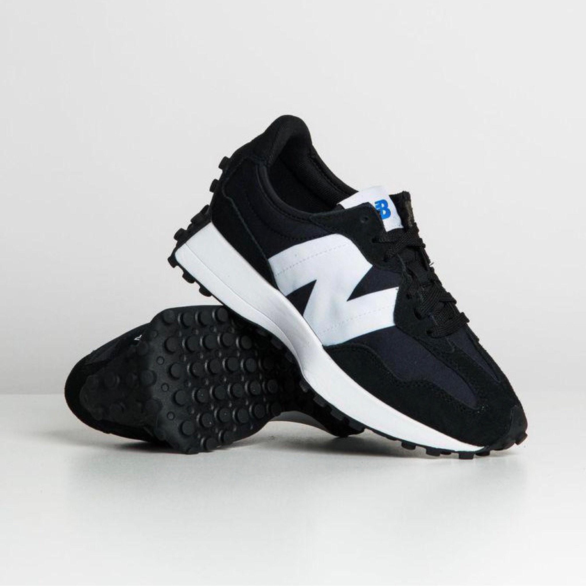 NEW BALANCE 327 