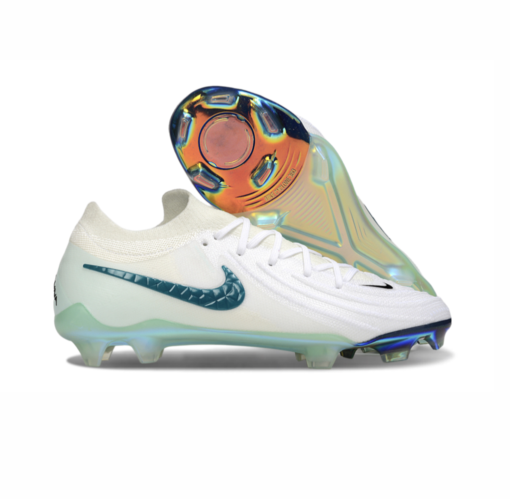  Nike Pantum 