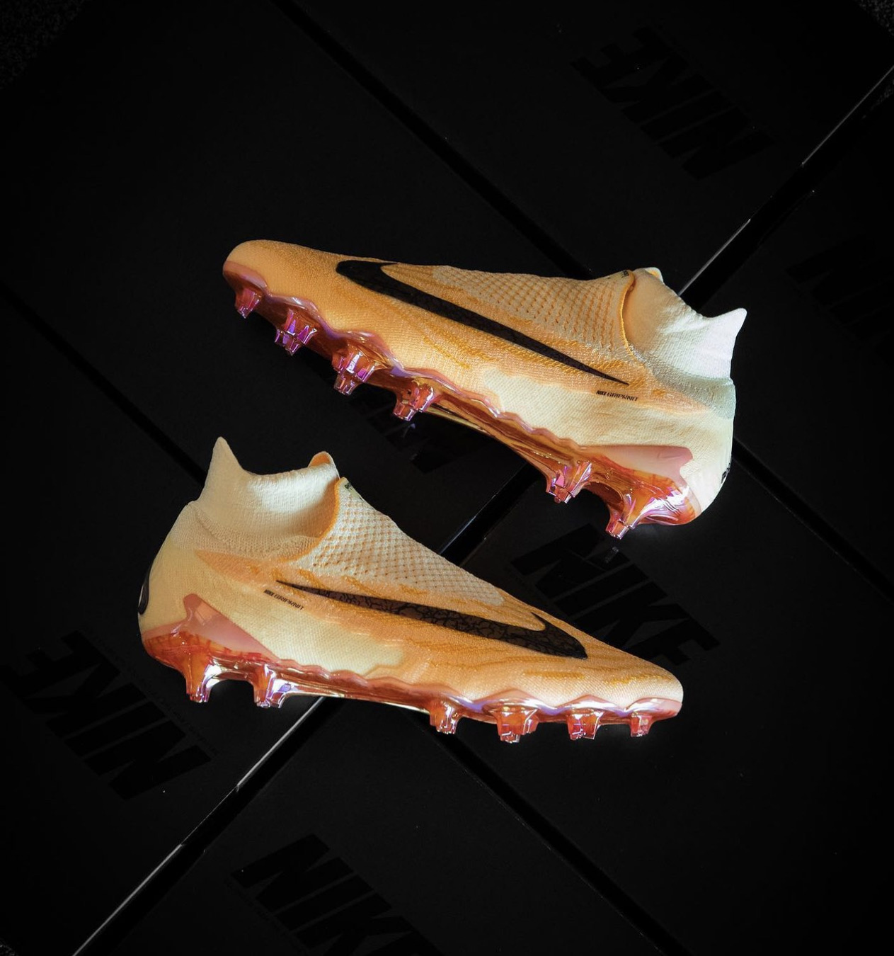  Nike Phantom Gx 