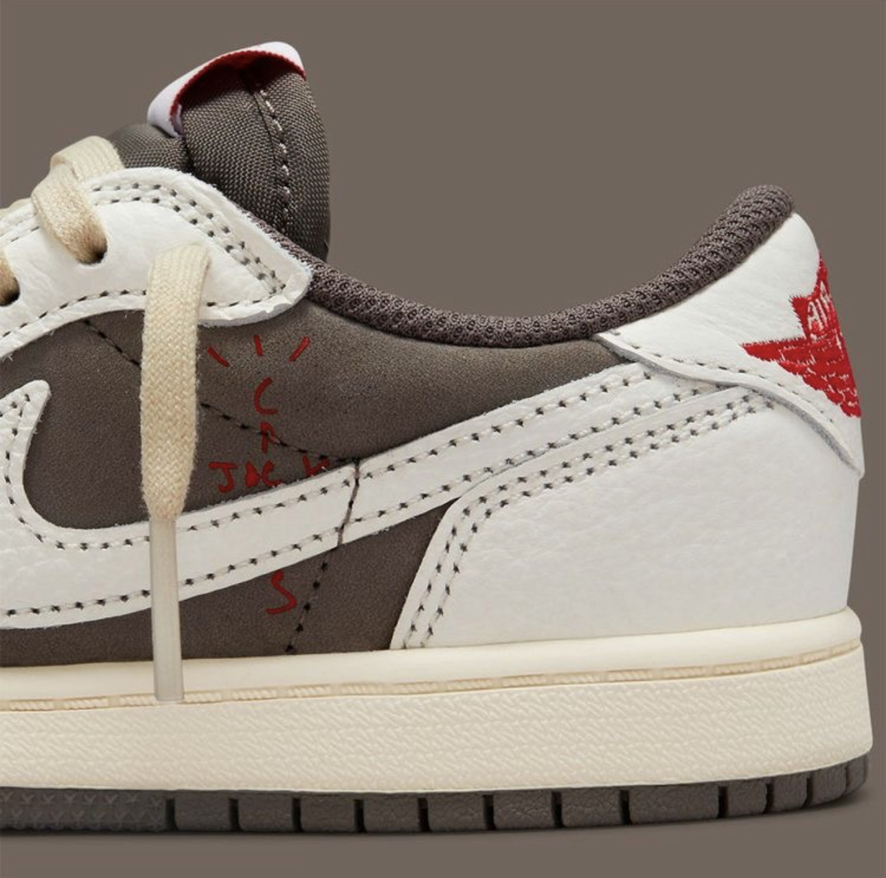  Travis Scott X Air Jordan ‘ Revers Mocha 