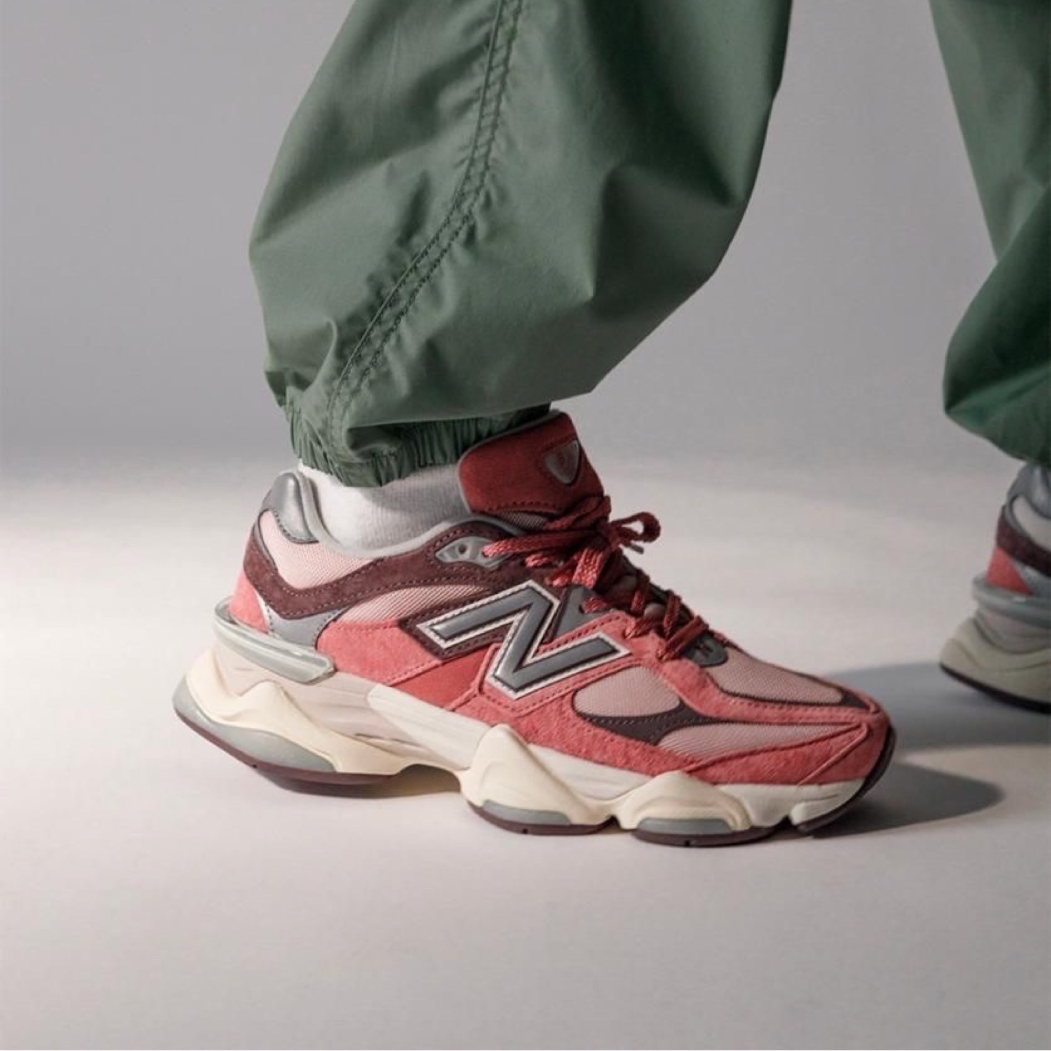  NEW BALANCE 9060 