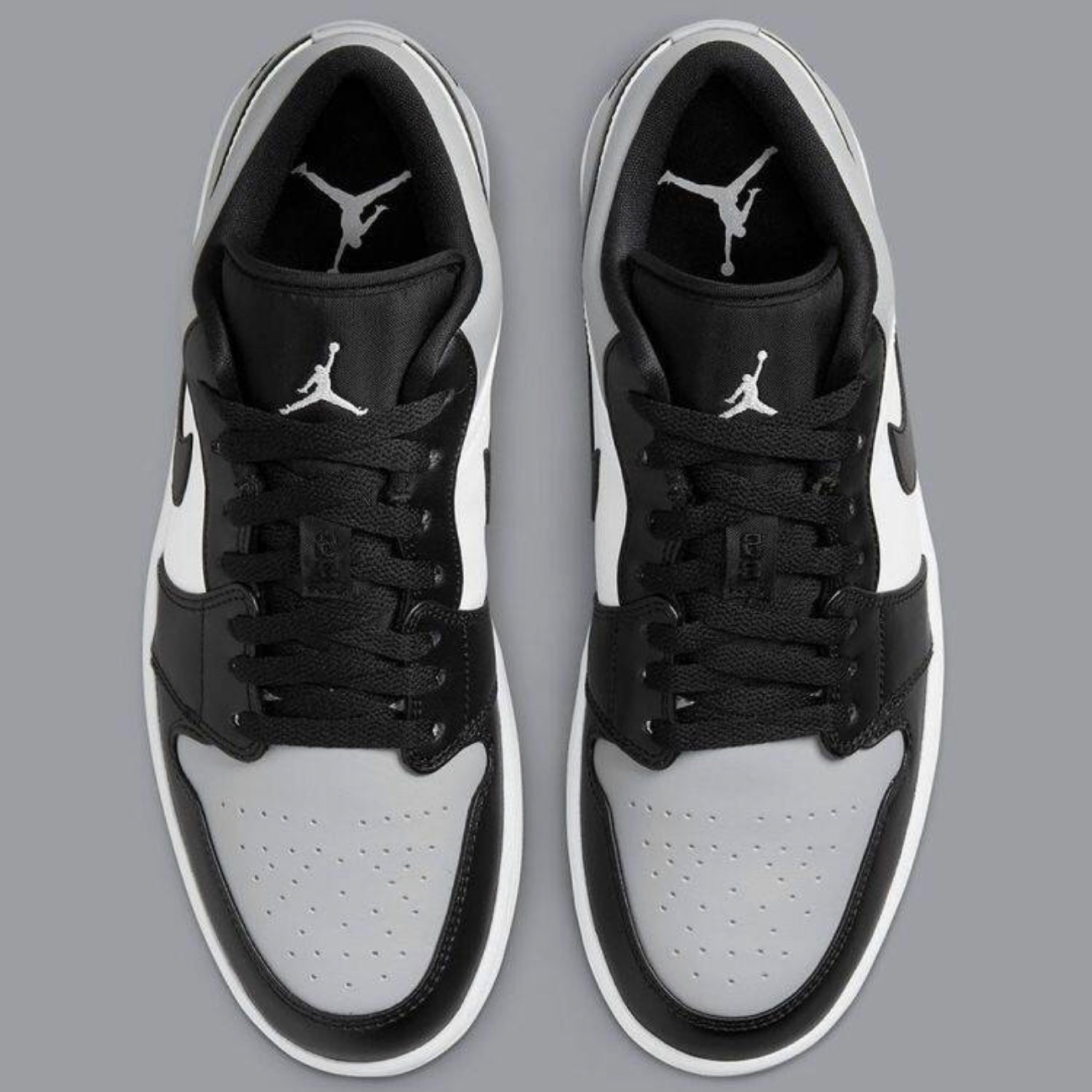 Nike Jordan 