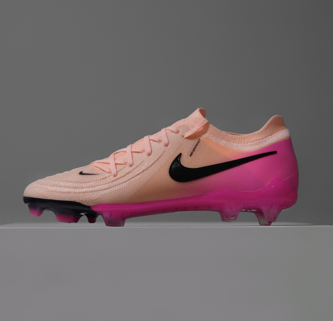  Nike Pantum 