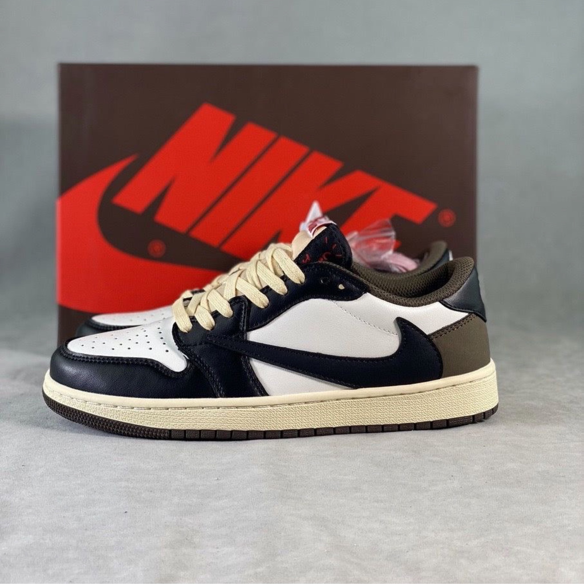  JORDAN 1 