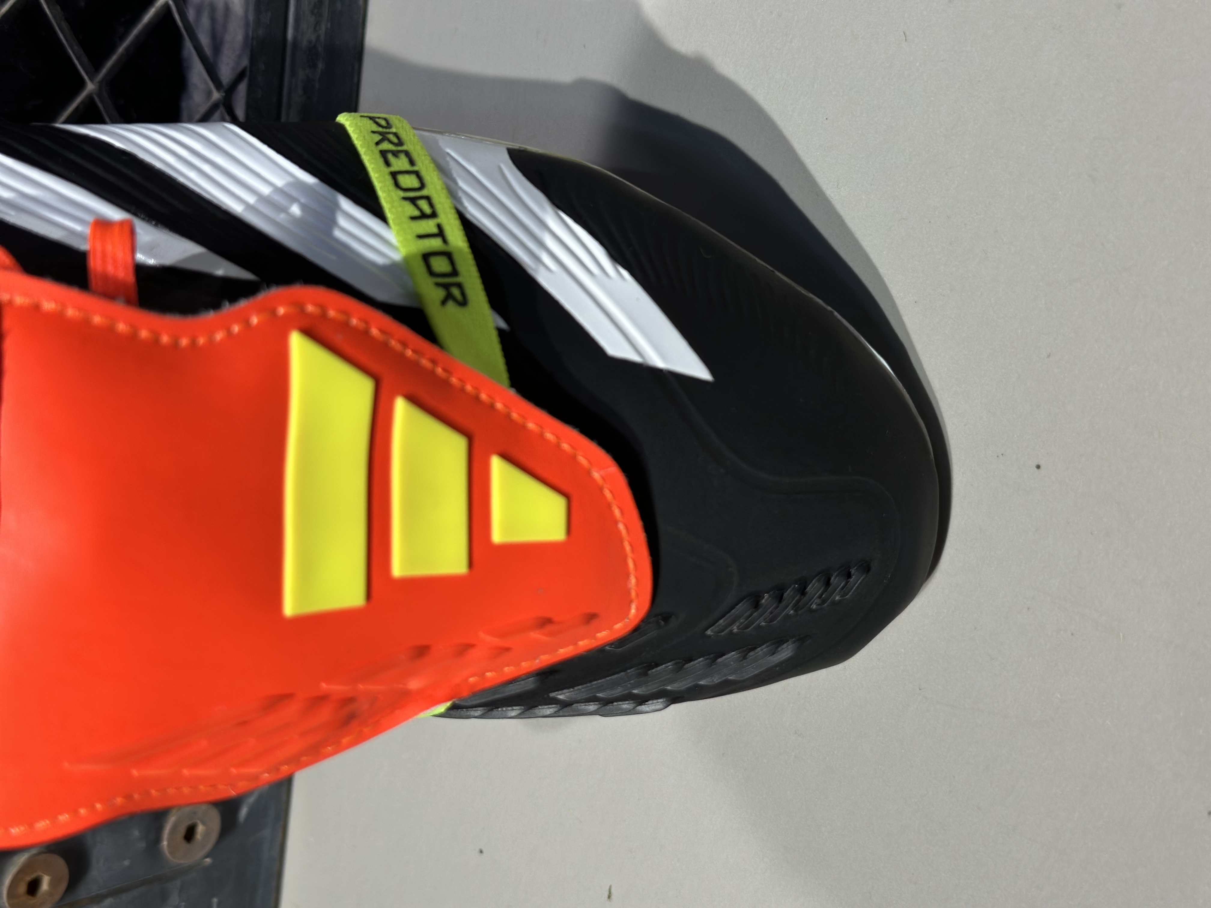  adidas predator  
