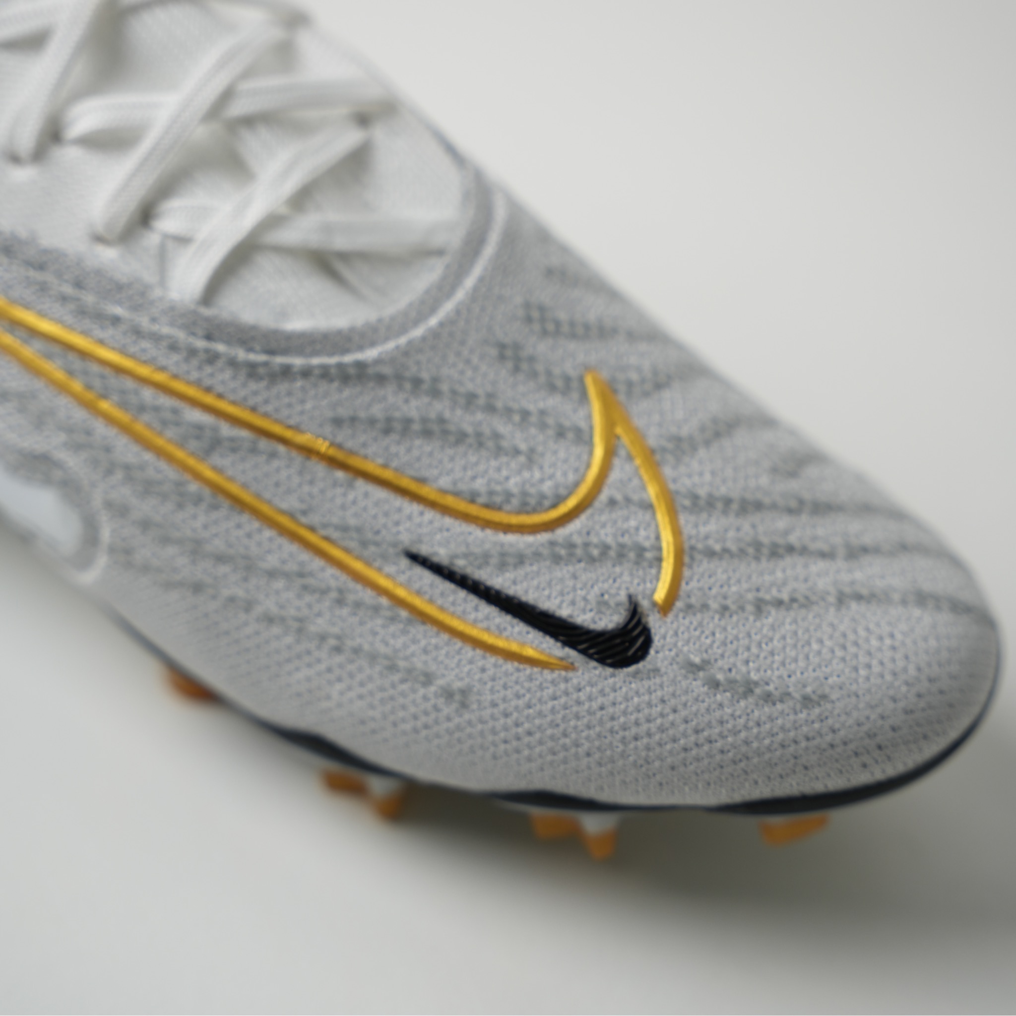  Nike Pantom 
