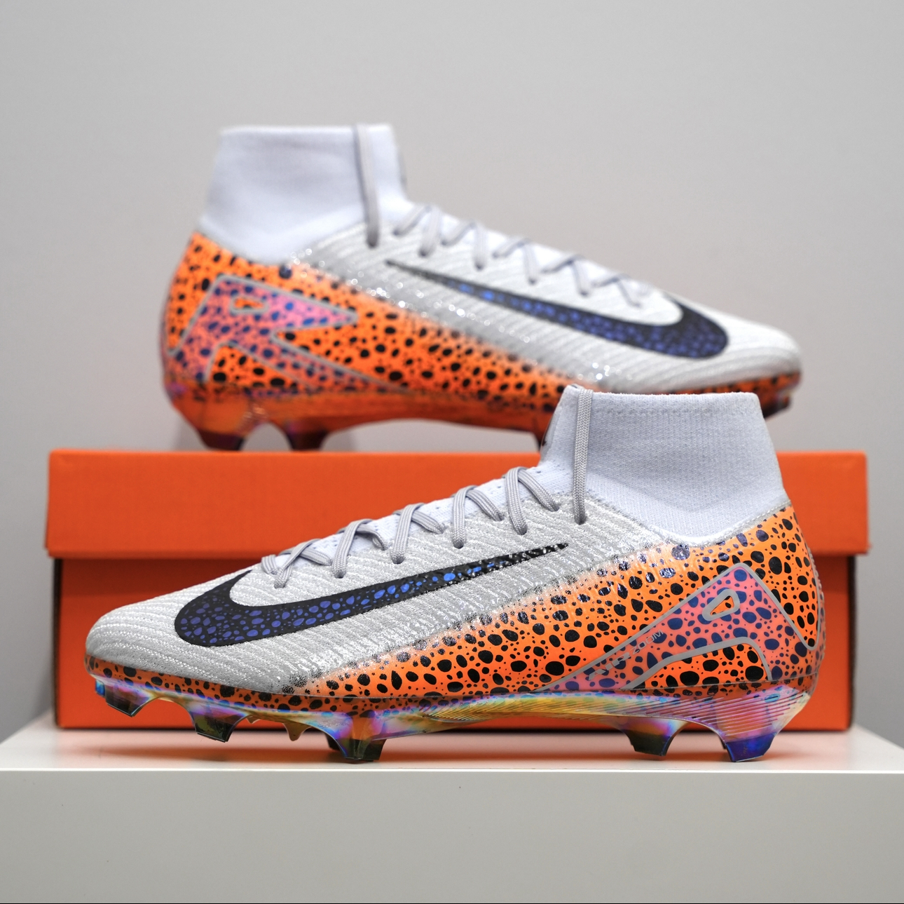   Nike mir 
