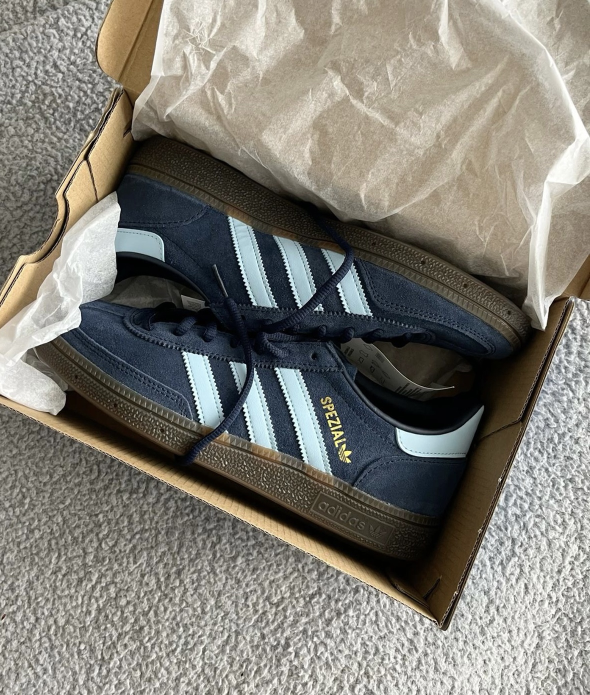  ADIDAS SPEZIAL 