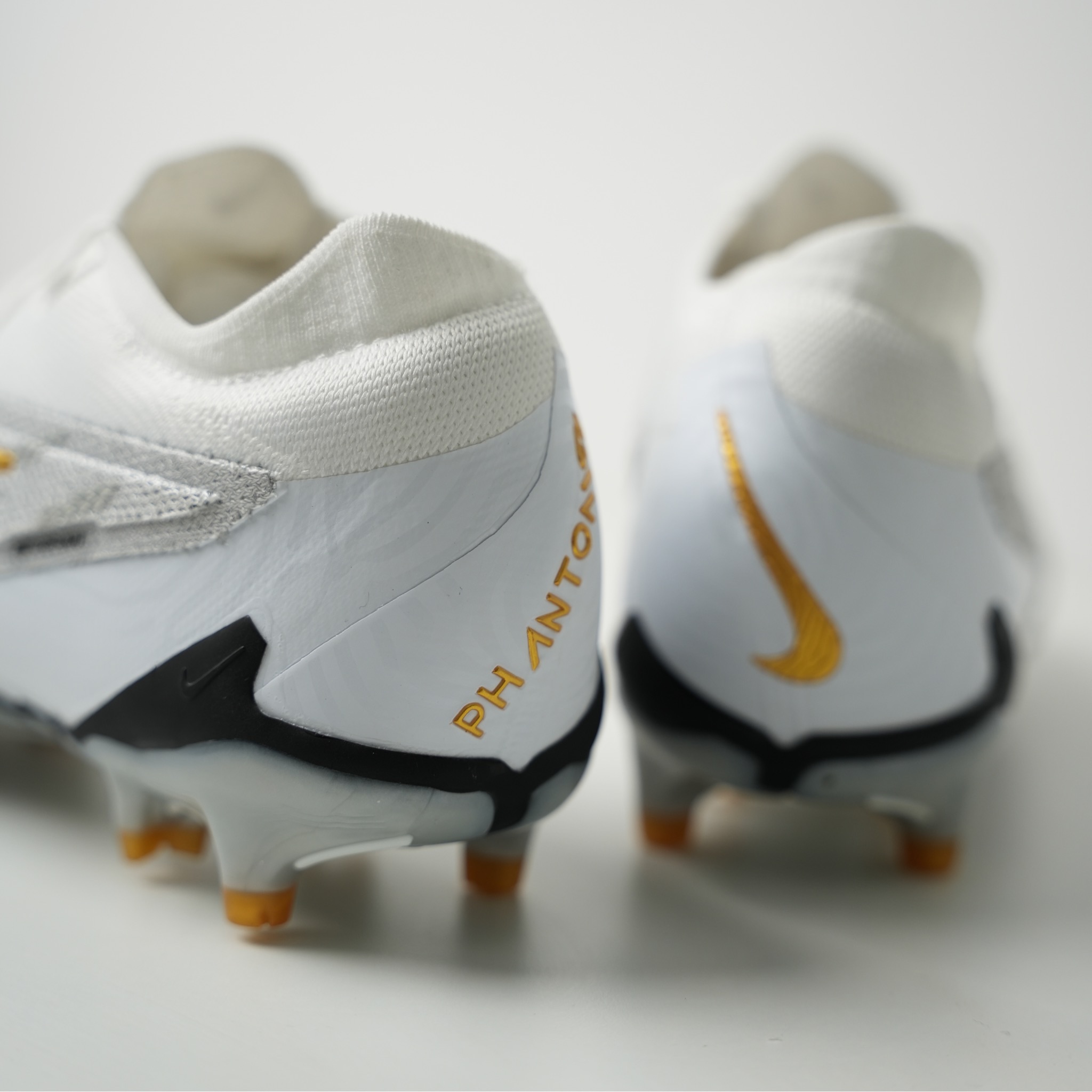 Nike Pantom 