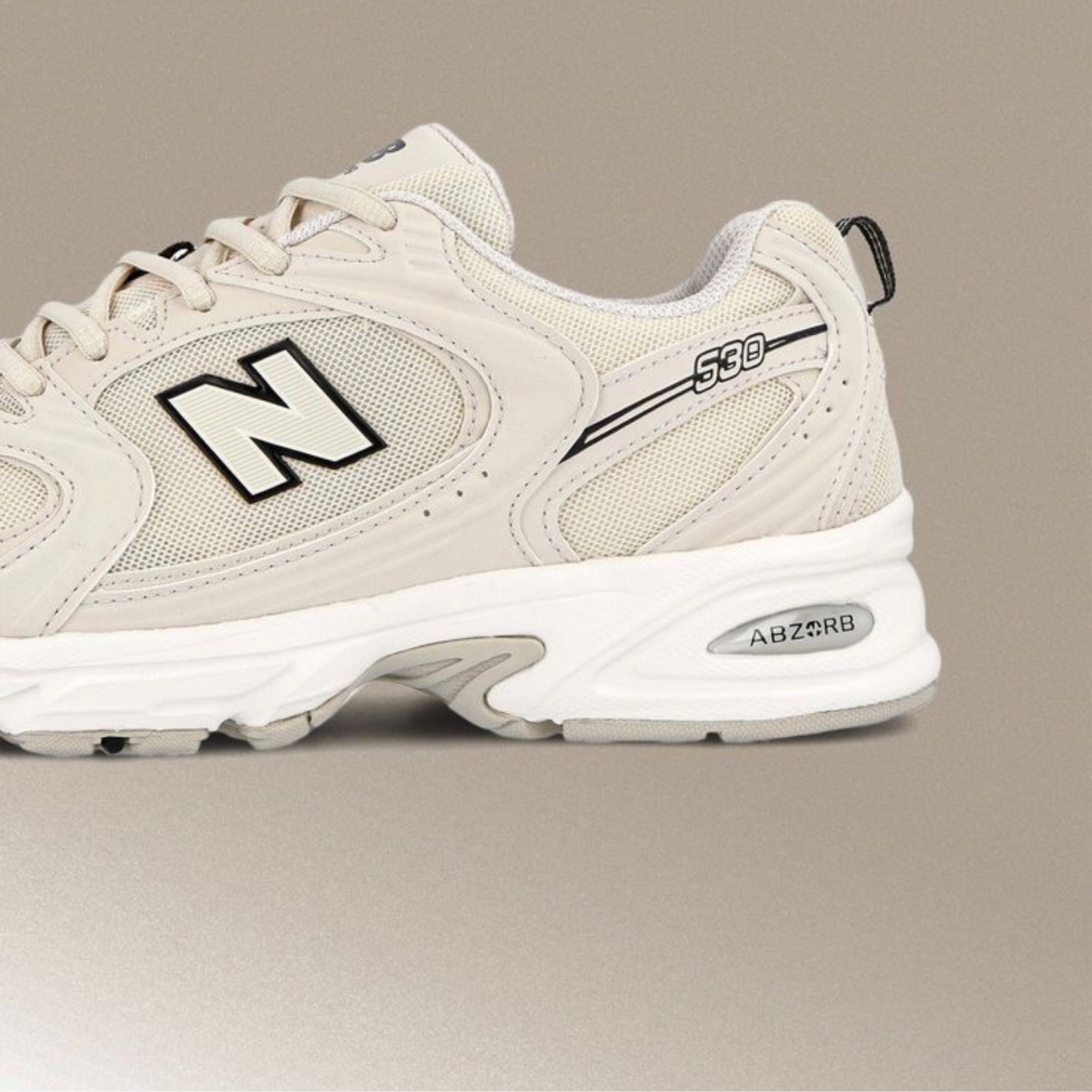  New Balance 530 
